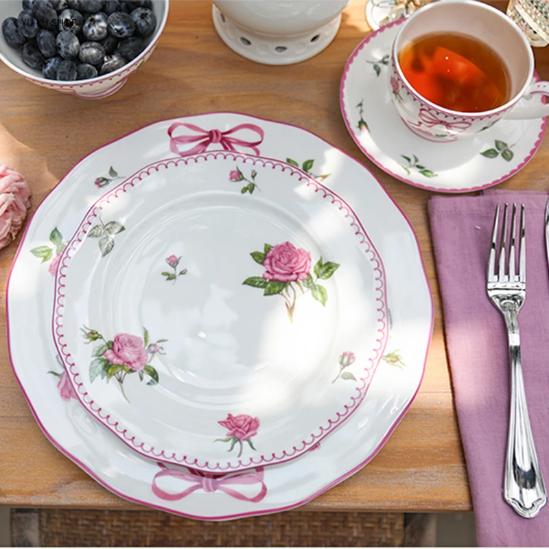 Kitchen Gadgets Set - French Rose ช้อนส้อม Bone China ชามถ้วยเซรามิคจานขนมหวานจานสลัดชามสูงอาหารเย็นบนโต๊ะอาหารชุดโต๊ะรับประทานอาหาร