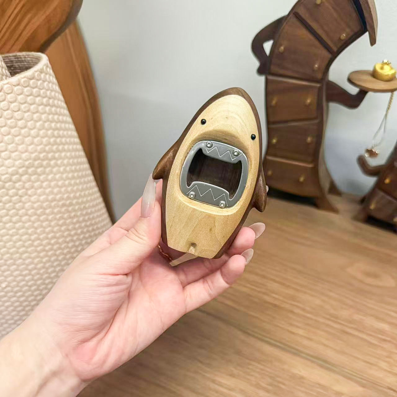 ที่เปิดขวดรูปฉลามไม้สุดสร้างสร - Kitchen Gadgets To Gift บทวิจารณ์และราคา