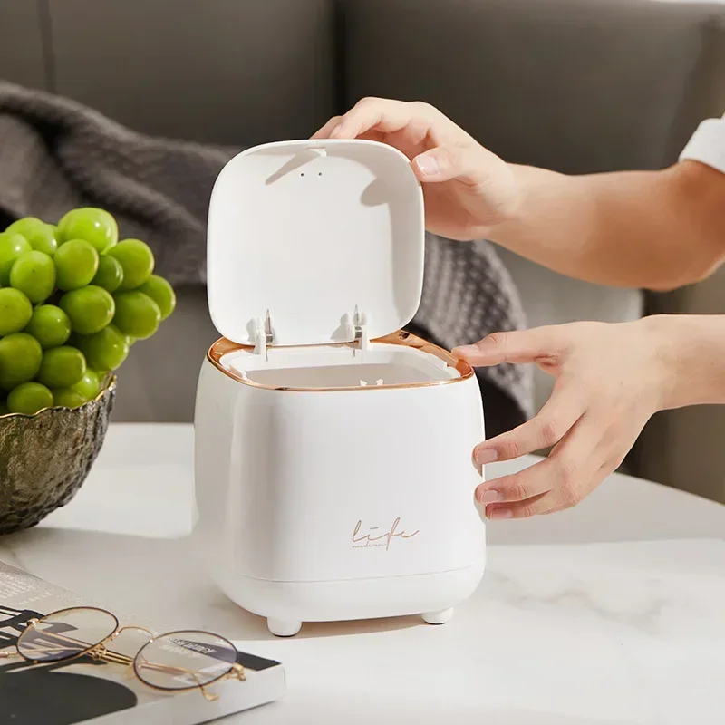 ถังขยะตั้งโต๊ะแบบกดฝา ดีไซน์หร - Kitchen Gadgets Luxury บทวิจารณ์และราคา